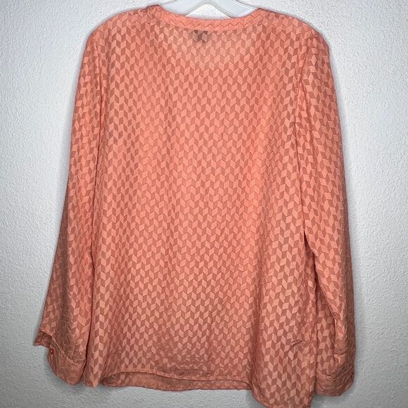 Ann Taylor Blouse - Picture 4 of 6